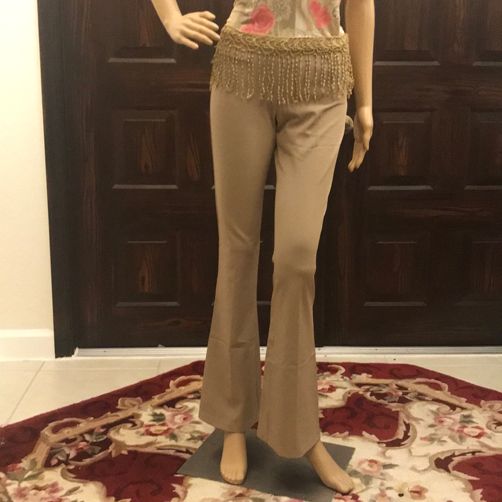 Unique Pants - Picture 5 of 17